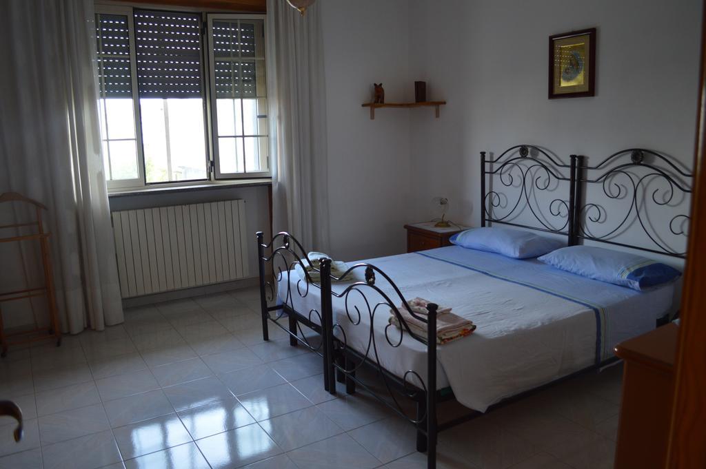 B&B Le Rose Vignacastrisi Bilik gambar